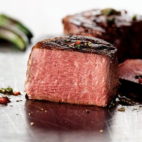 Triple-Trimmed Filet Mignons - 18 (6 oz.) | Omaha Steaks